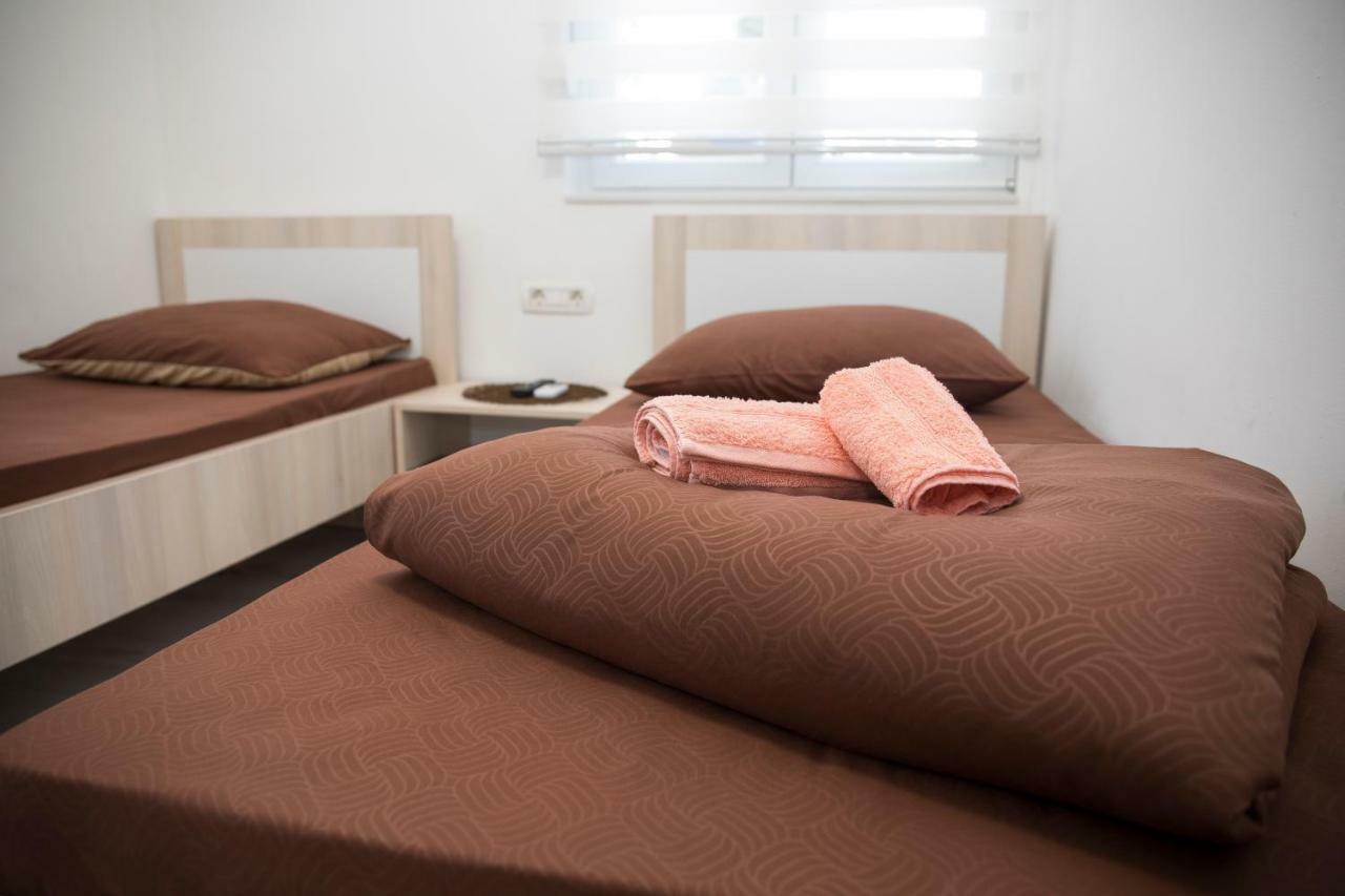 Apartamento Tiryaki Mostar Exterior foto