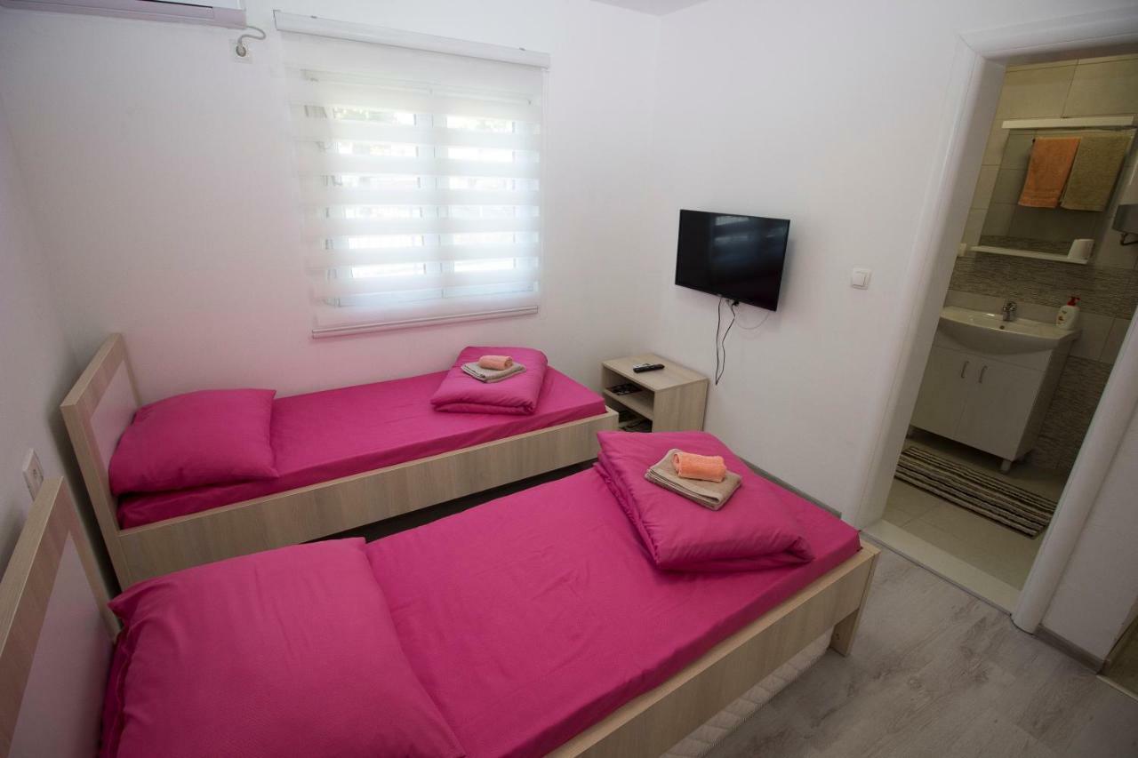 Apartamento Tiryaki Mostar Exterior foto